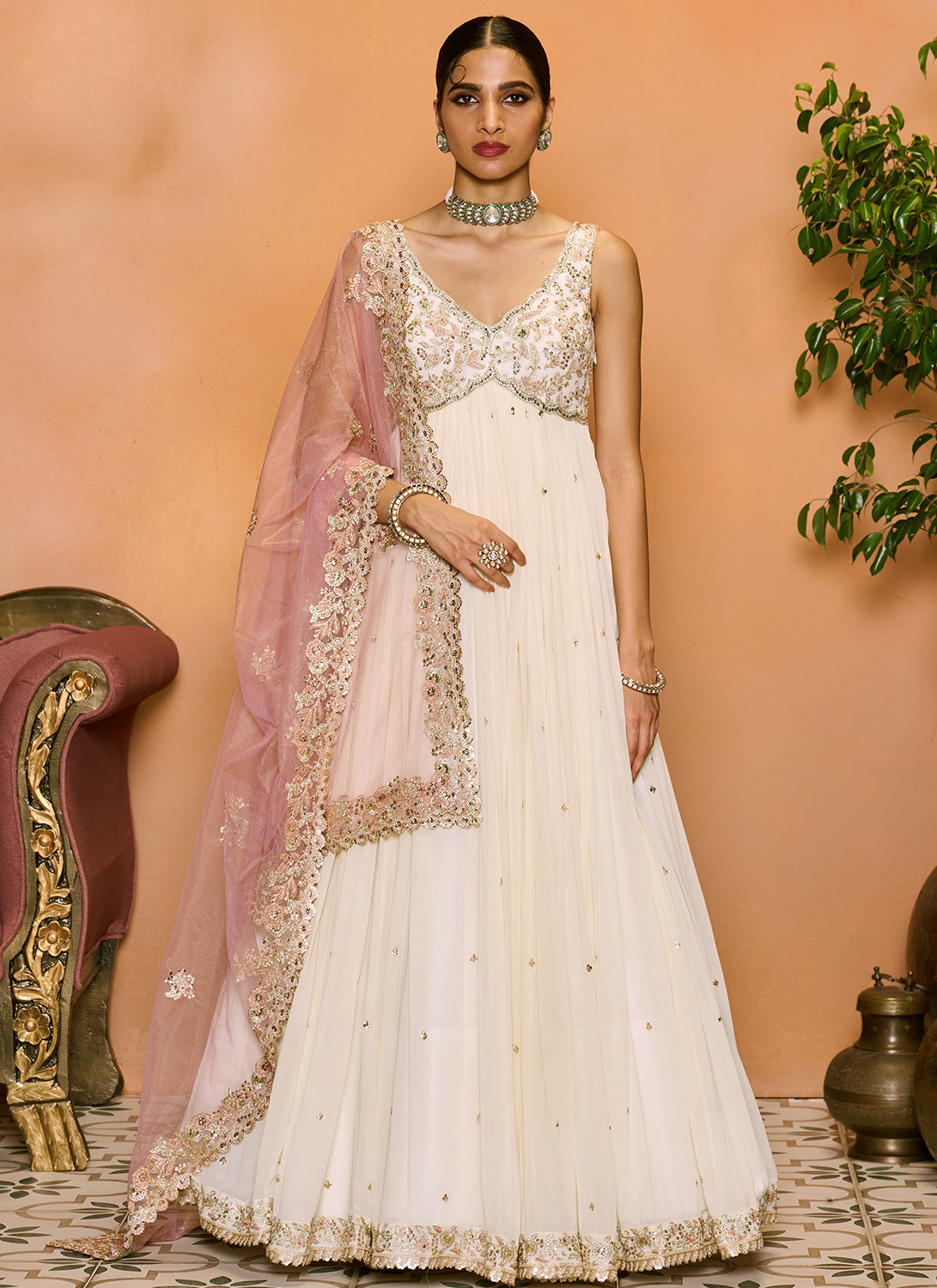 Lashkaraa Off White and Light Pink Embroidered Anarkali