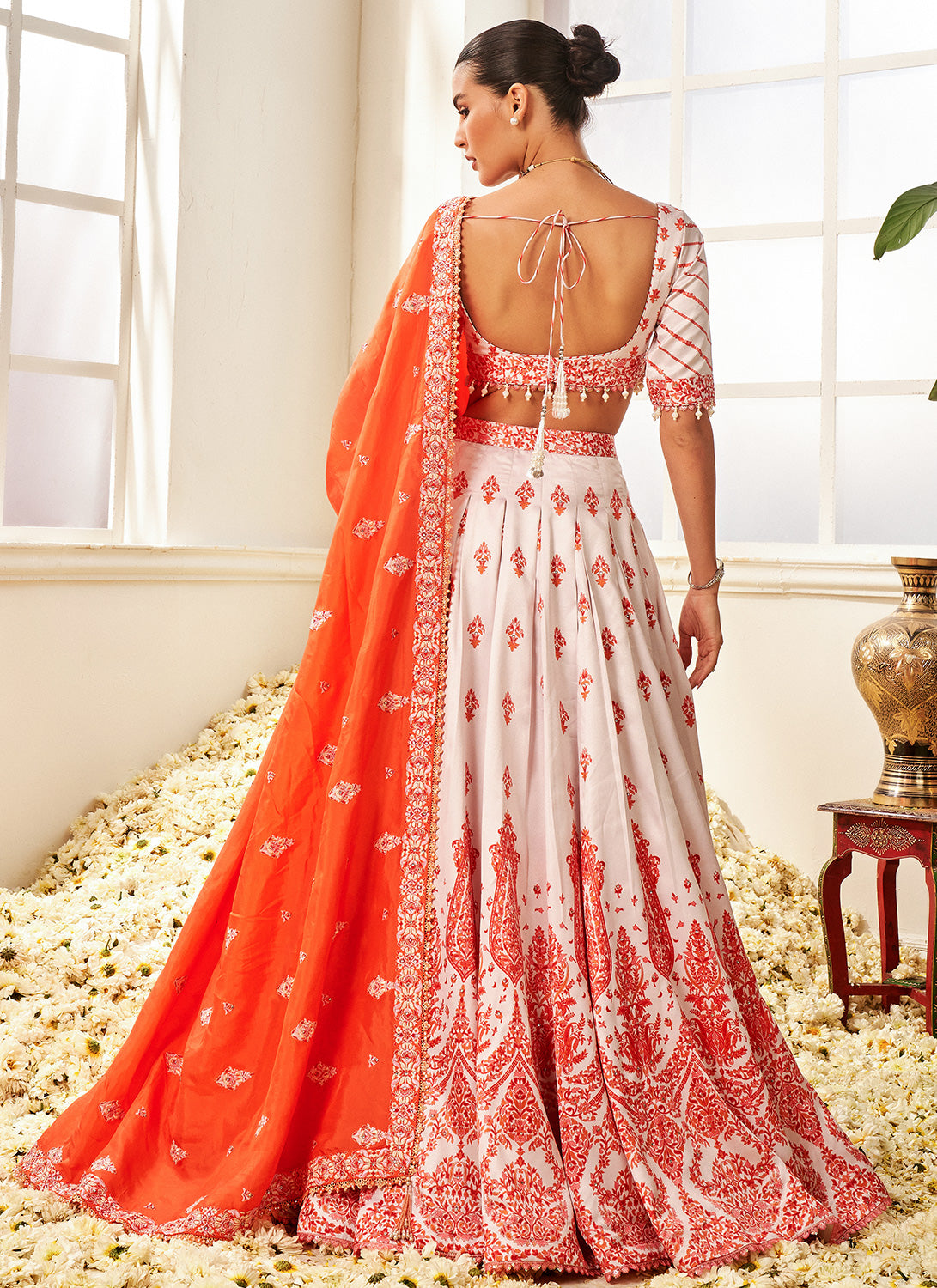 Allure White Wedding Lehenga Choli,sabyasachi Lehengas,designer Lehenga,indian  Dress,bridal Lehenga,ghagra Choli,lehenga Skirt,lehenga Blous - Etsy