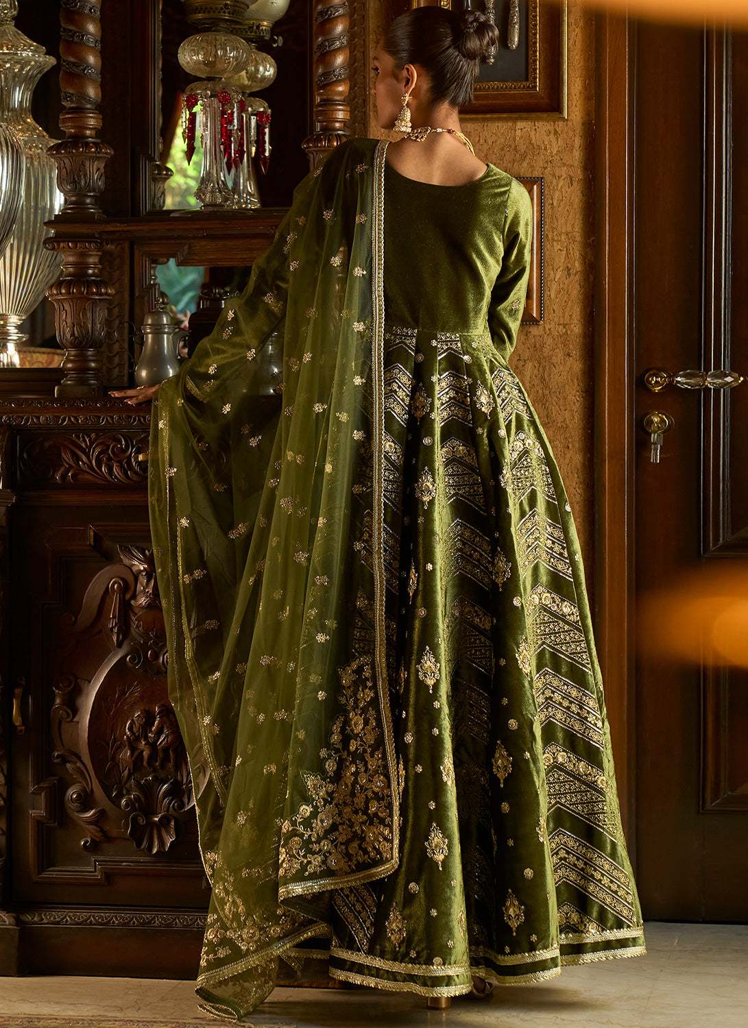 Buy Green Embroidery Resham And Mirror Scoop Neck Floral Lehenga Set For  Women by PUNIT BALANA Online at Aza Fashions.