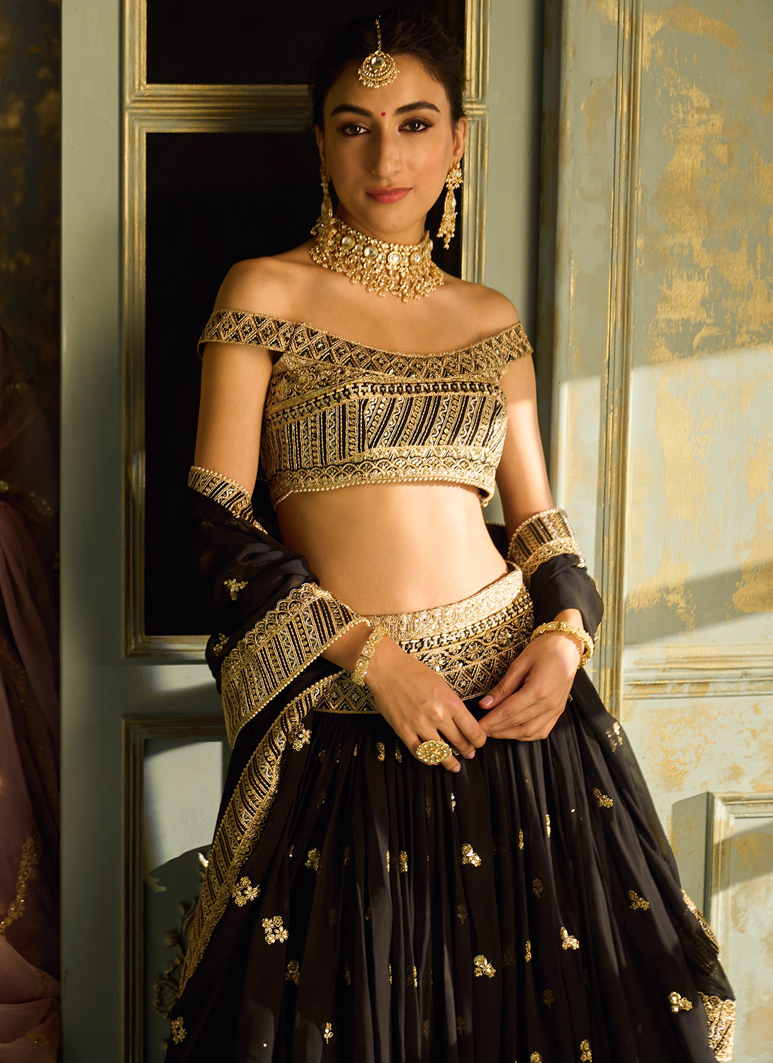 Zara Peerzada looking gorgeous in a cropped blouse and high waist lehenga.  | Indian designer outfits, Indian fashion, Indian designer wear