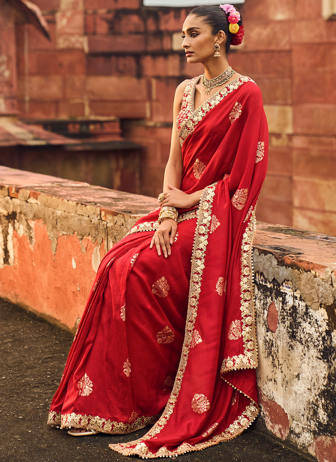 Red Color With Pure Soft Silk Saree Gold Zari & Blouse at Rs 649 | प्योर  सिल्क साड़ी in Surat | ID: 2850299927773