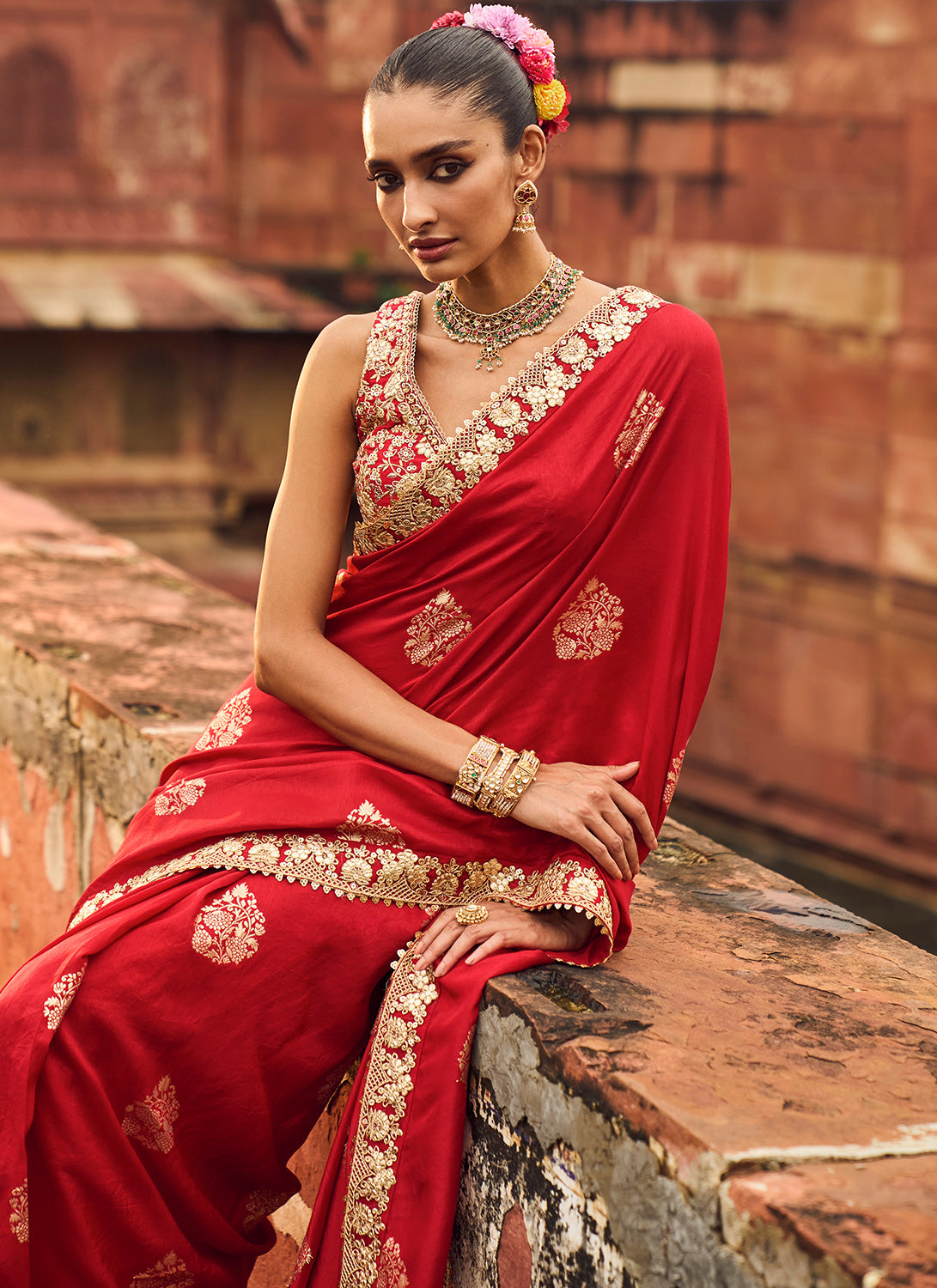 In her vibrant Red Banarasi Handloom Brocade Saree, our bride embodies  timeless grace and tradition. Each intricate thread speaks of… | Instagram