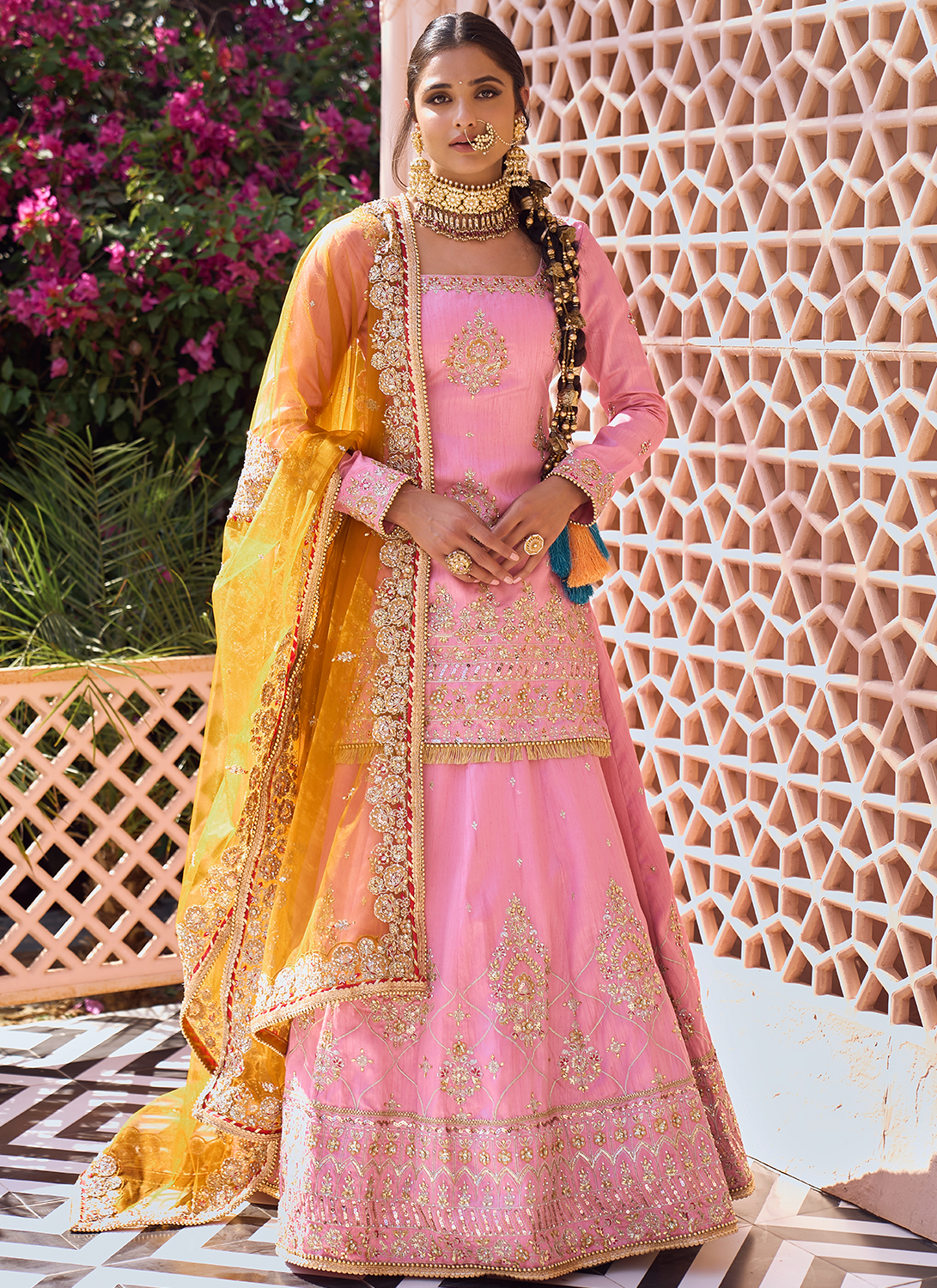 Sharara Suits for Weddings: 7 Fashion-forward Options to Stand Out - KALKI  Fashion Blog