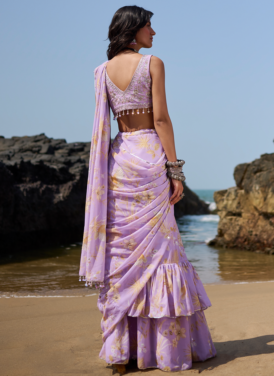 Lavender Soft Silk Woven Saree And Blouse Piece – paanericlothing