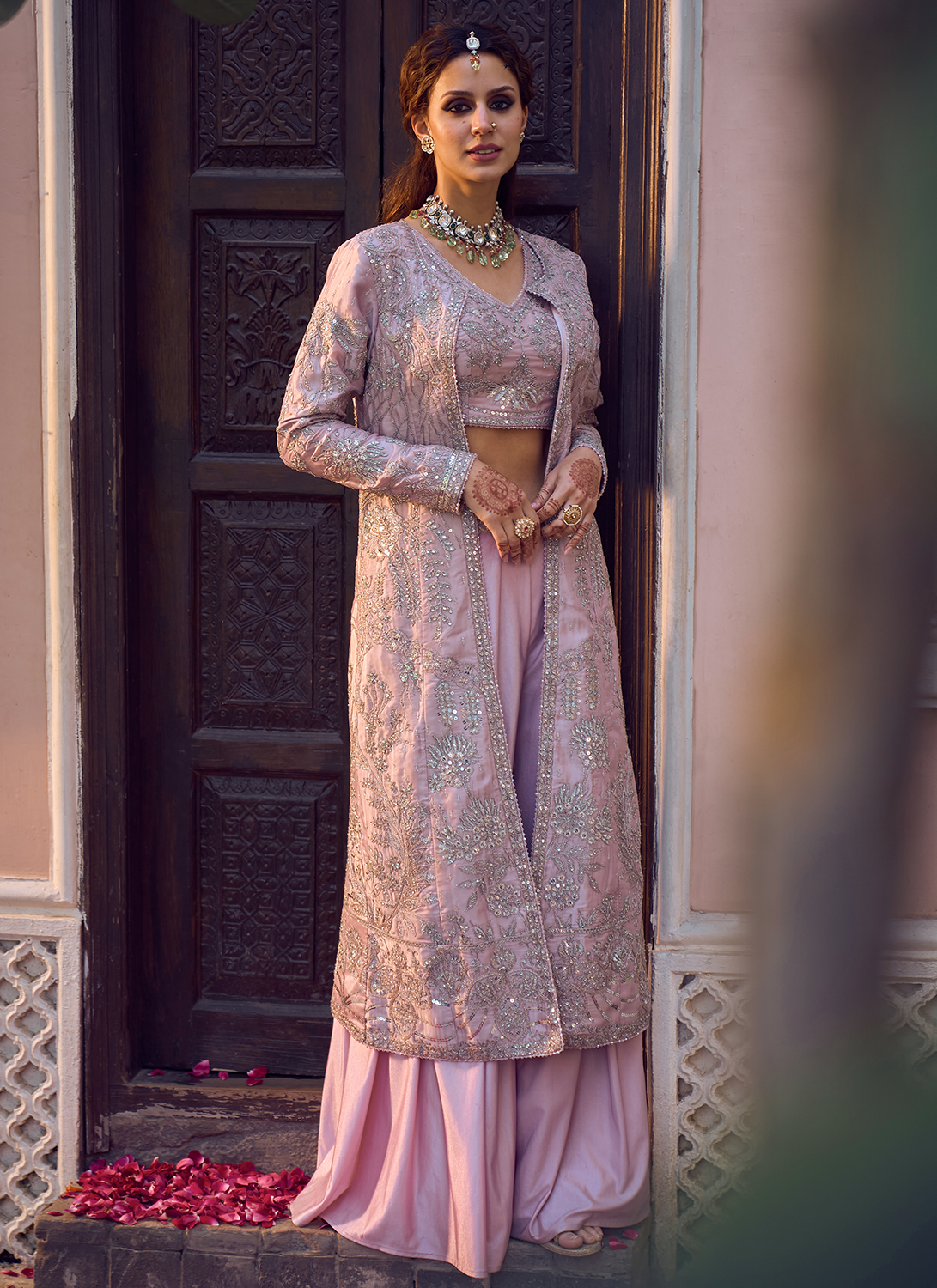 Pin by Syd Nusaiba on Stylish Suits  Designer dresses casual Fancy dress  design Simple pakistani dresses