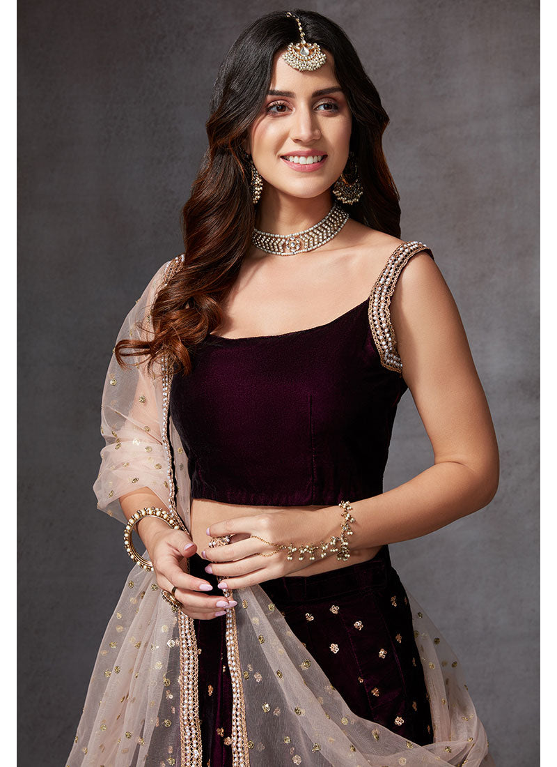 Light Pink and Gold Embroidered Net Lehenga – Lashkaraa | Indian  bridesmaids, Indian bridesmaid dresses, Indian bridal