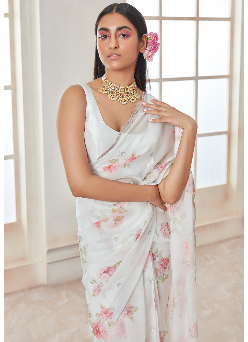 pink and white sari